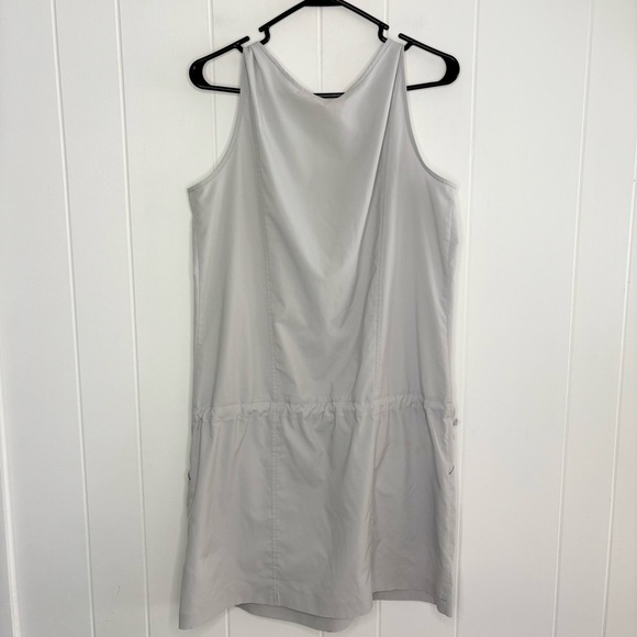 Arc'teryx Contenta Dress Athena Grey Outdoor Workout Dress Women’s Size Large - Picture 3 of 12
